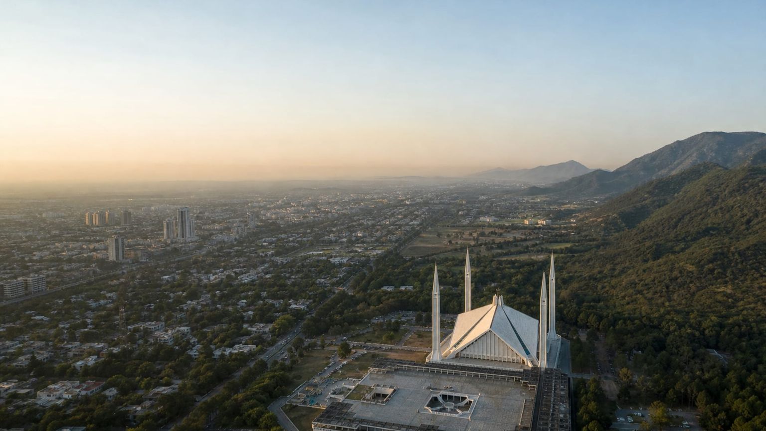 Islamabad travel guide: How to experience the city without rushing 26 Traditional food