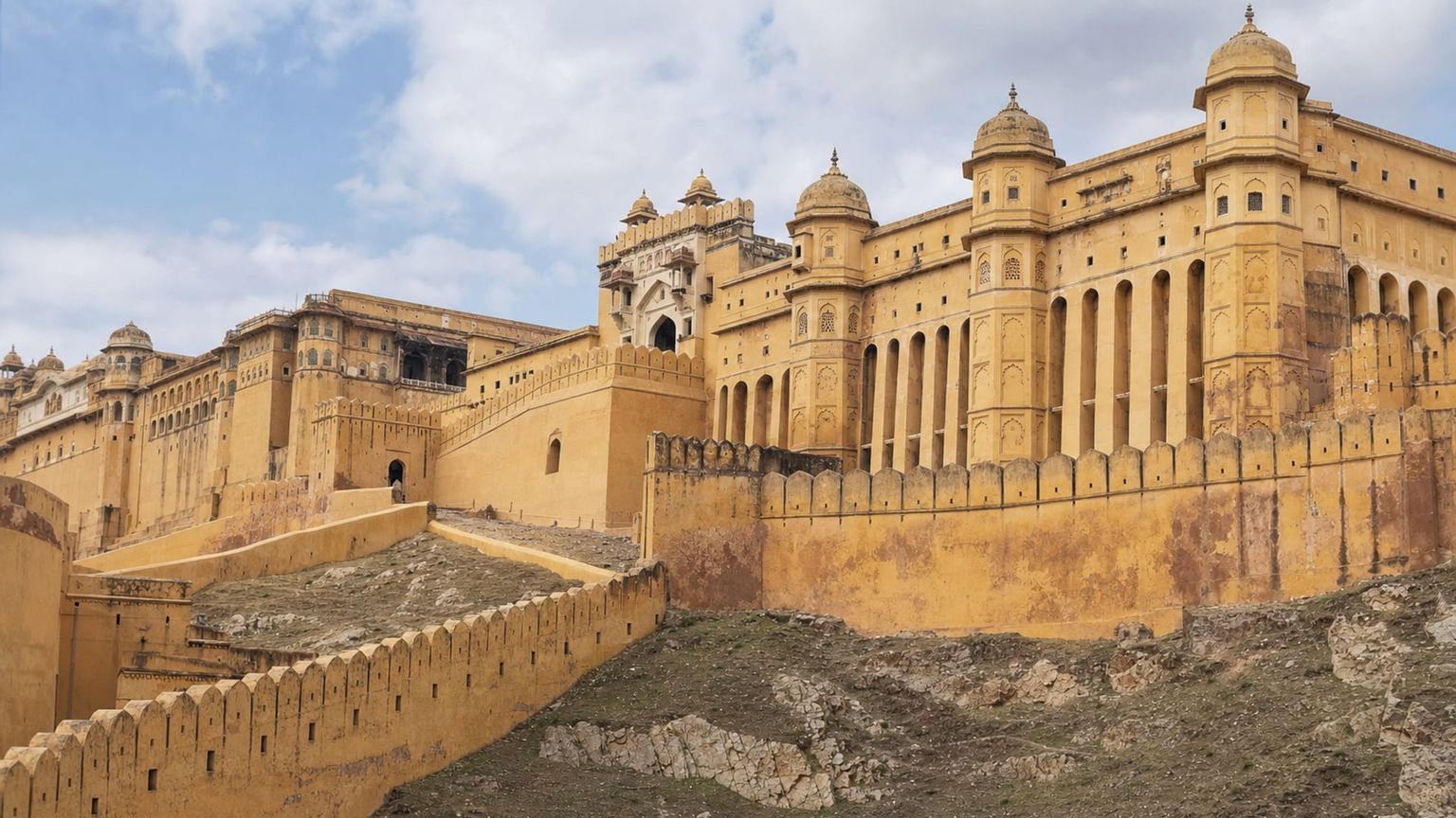 Jaipur travel guide: How to experience the city without rushing 28 Day 2: Old City and Amber Fort