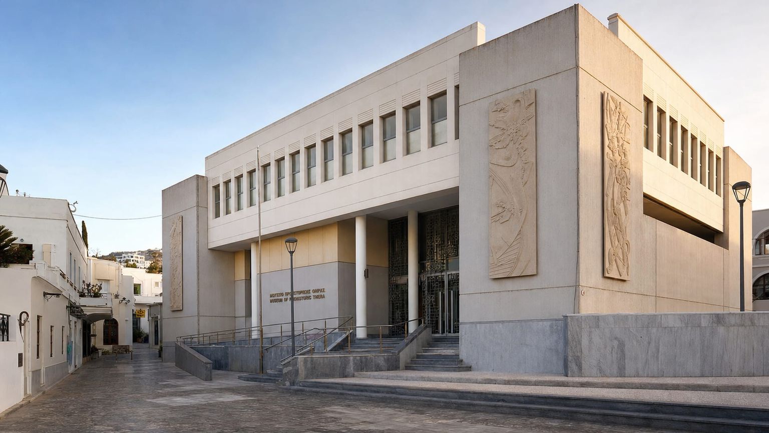 Firá travel guide: How to experience the city without rushing 22 Museum of Prehistoric Thera