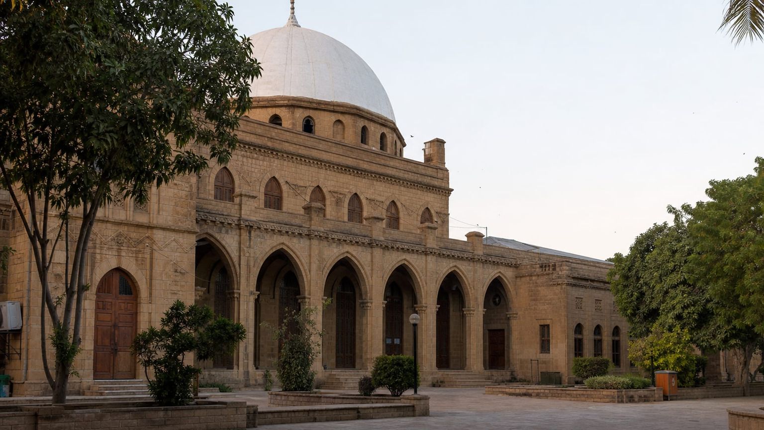 Karachi travel guide: How to experience the city without rushing 26 Day 1: Arrival and Adjustment