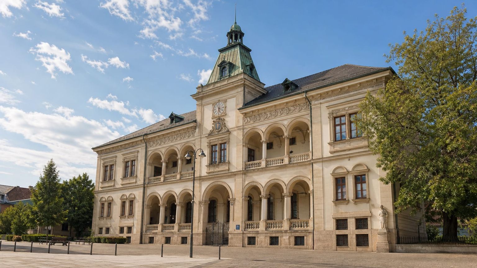 Klagenfurt am Wörthersee travel guide: How to experience the city without rushing 22 Landhaus Klagenfurt