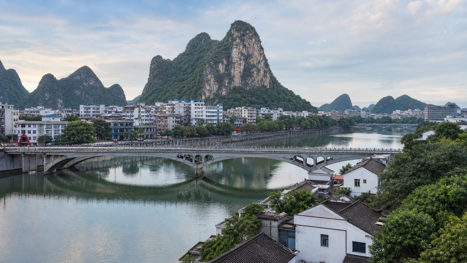 Guilin travel guide: How to experience the city without rushing 25 Traditional food