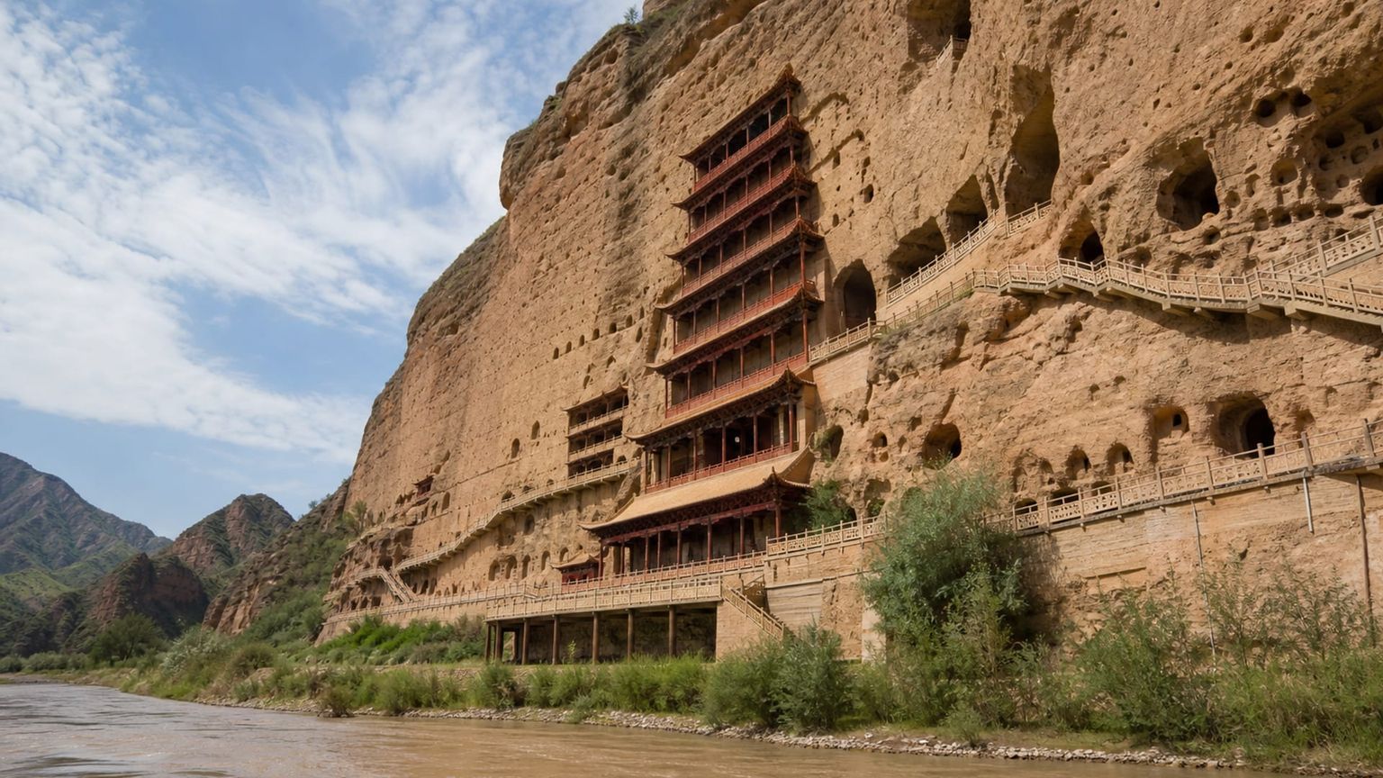 Lanzhou travel guide: How to experience the city without rushing 20 Bingling Temple Grottoes