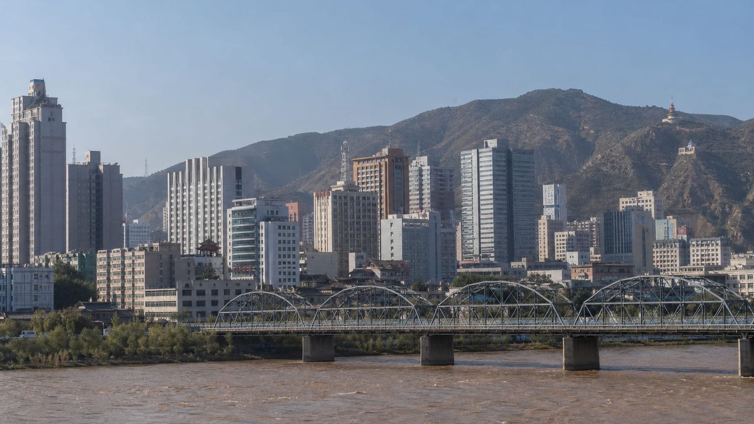 Lanzhou travel guide: How to experience the city without rushing 3 Useful things to know