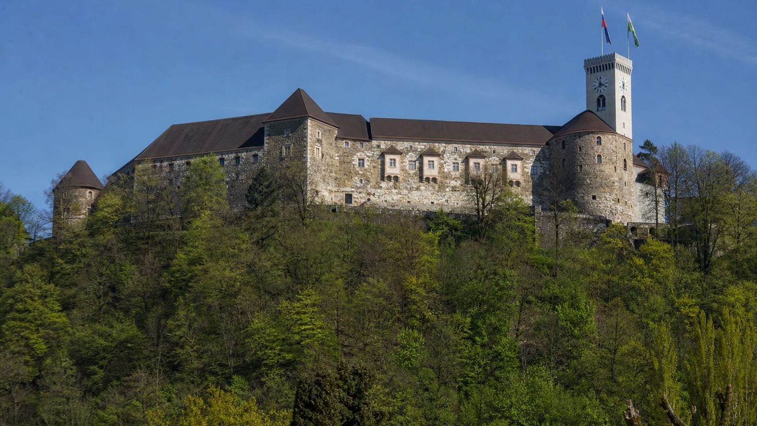 Ljubljana travel guide: How to experience the city without rushing 28 Day 2: Old Town and Castle