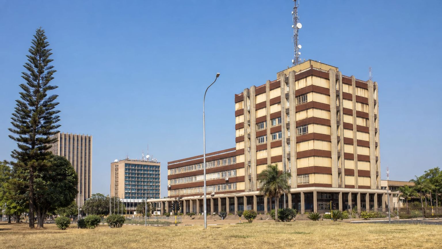 Lilongwe travel guide: How to experience the city without rushing 31 Day 5: Final Market Stop and Departure