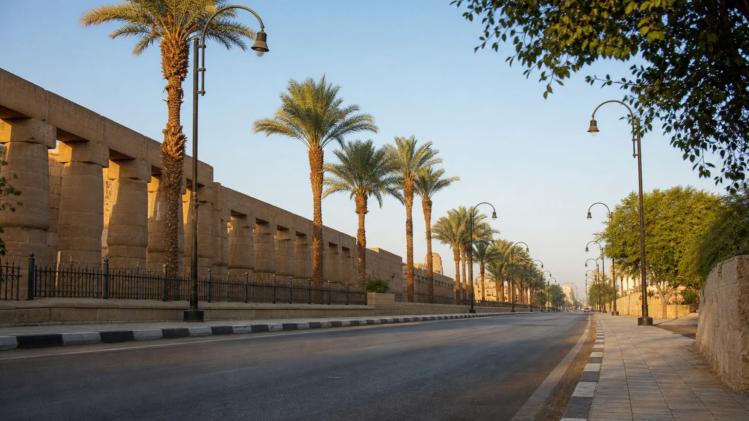 Luxor travel guide: How to experience the city without rushing 15 Karnak Road corridor