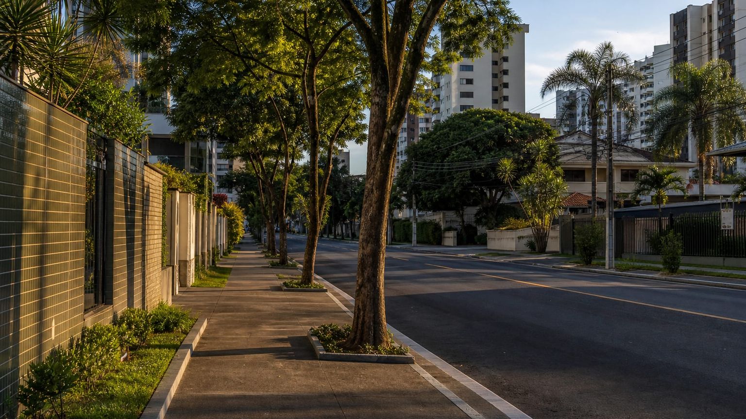 Manaus travel guide: How to experience the city without rushing 16 Adrianópolis