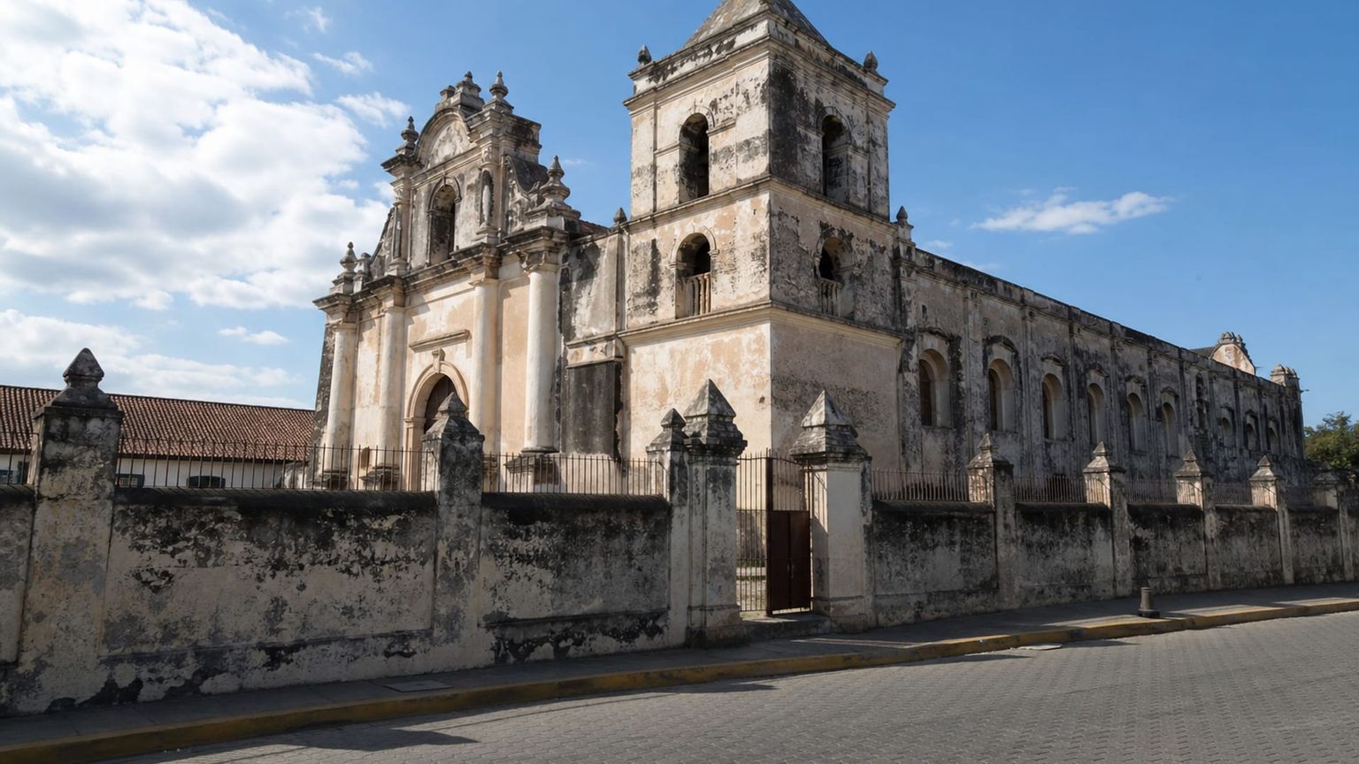 Managua travel guide: How to experience the city without rushing 30 Day 5: Metrocentro and Departure