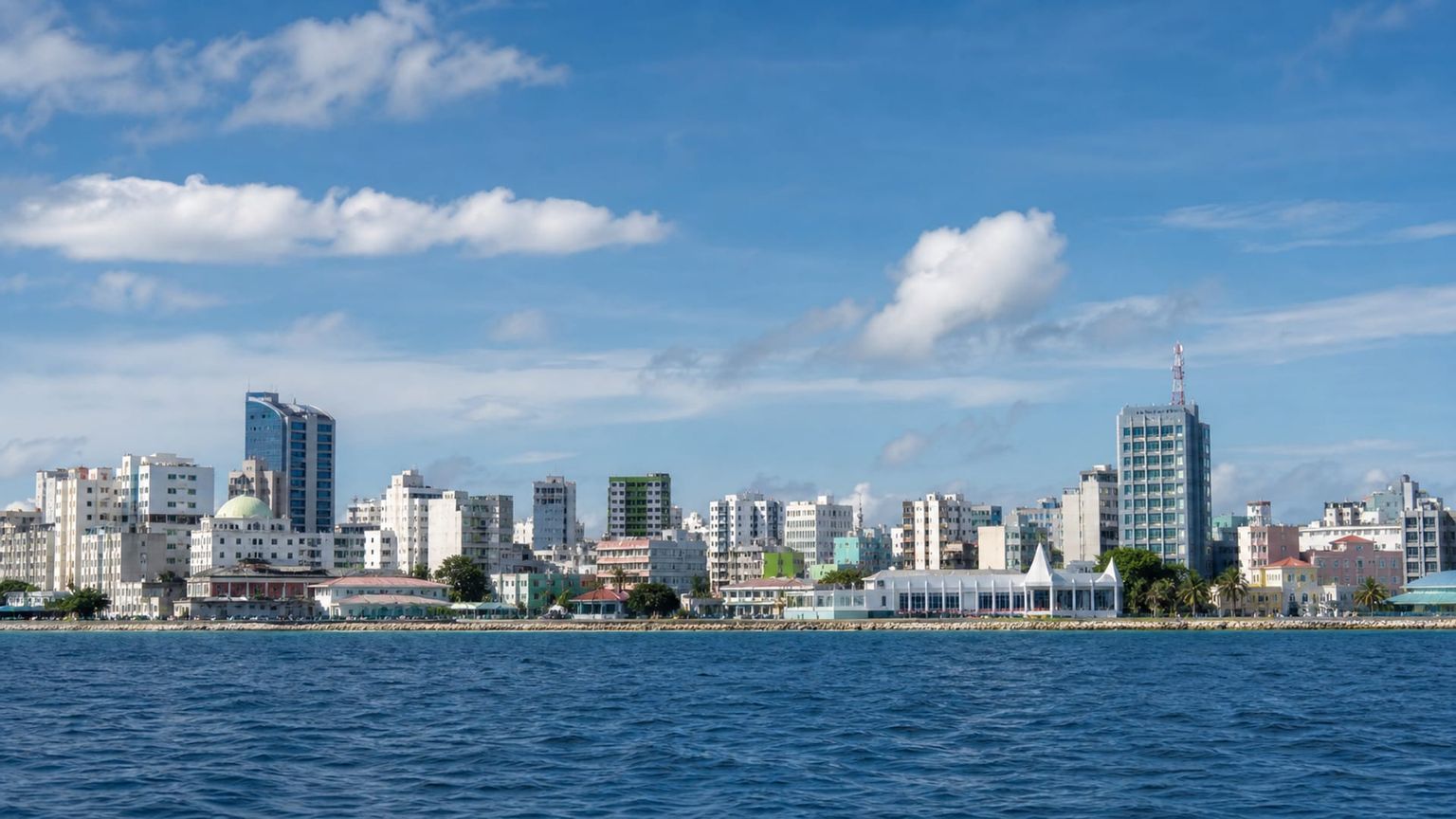 Male travel guide: How to experience the city without rushing 31 Business-class flights from the US to Male