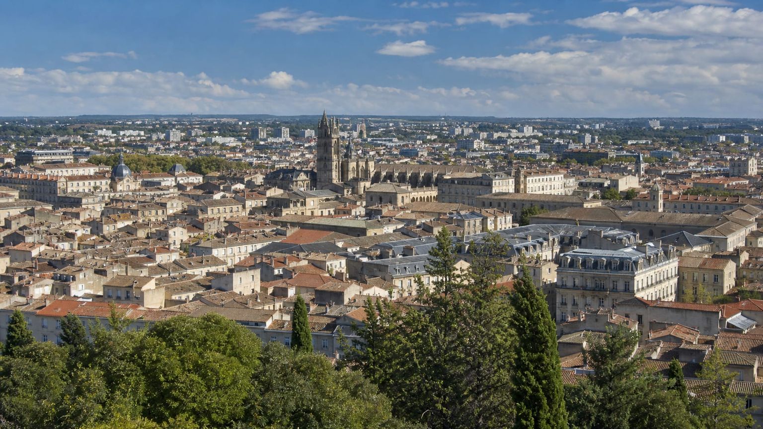 Montpellier travel guide: How to experience the city without rushing 31 Business-class flights from the US to Montpellier