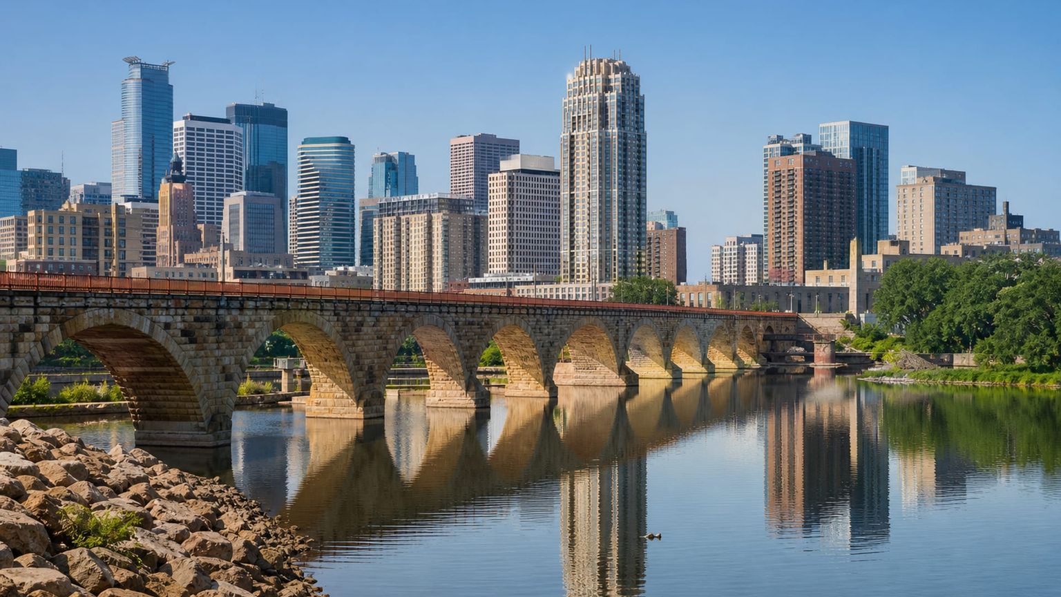 Minneapolis travel guide: How to experience the city without rushing 27 Day 1: Arrival and Adjustment