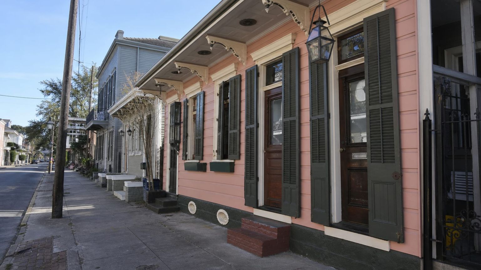 New Orleans travel guide: How to experience the city without rushing 27 Day 1: Arrival and Adjustment