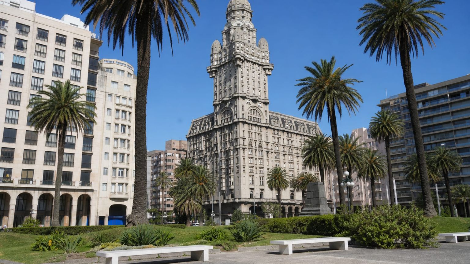 Montevideo travel guide: How to experience the city without rushing 27 Day 1: Arrival and Adjustment
