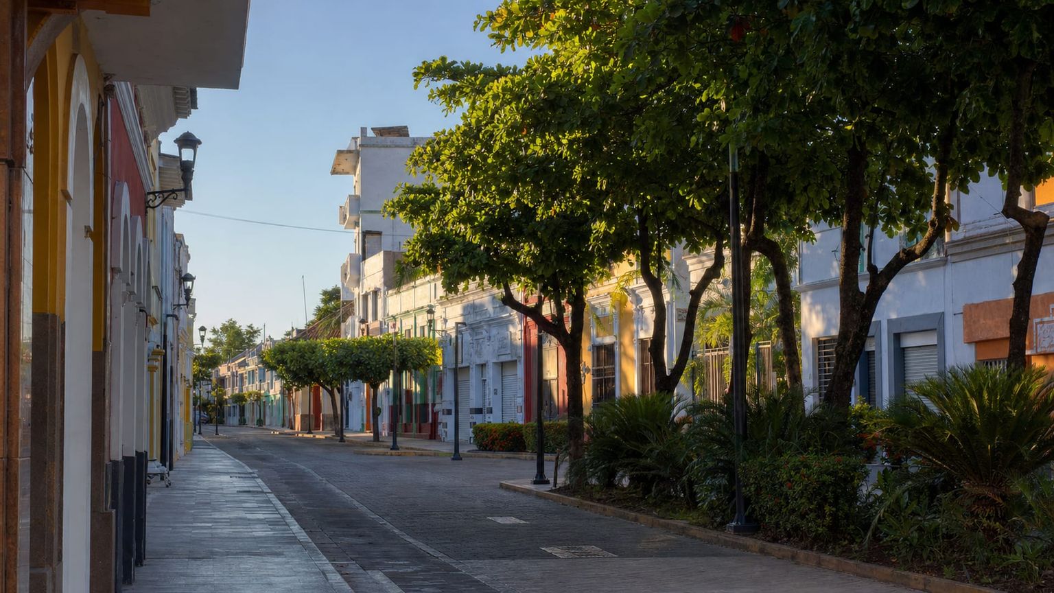 Manzanillo travel guide: How to experience the city without rushing 16 Centro