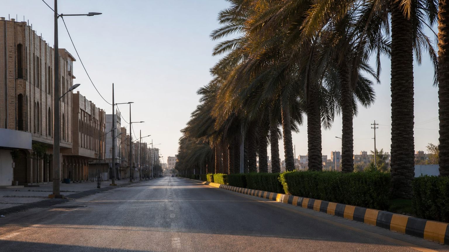 Najaf travel guide: How to experience the city without rushing 16 Kufa Road corridor