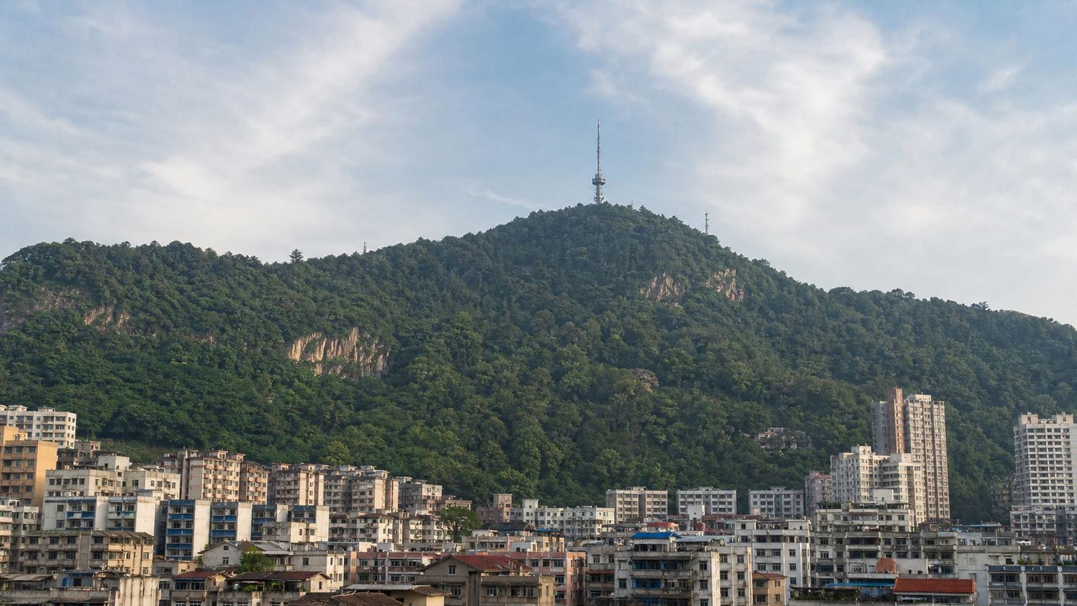 Nanning travel guide: How to experience the city without rushing 22 Qingxiu Mountain