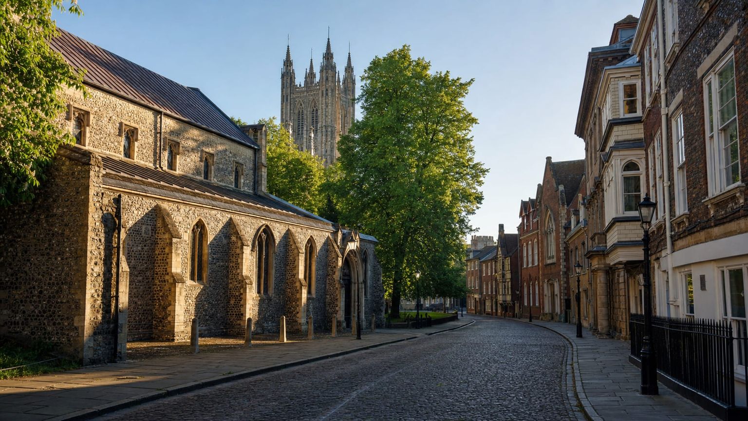 Norwich travel guide: How to experience the city without rushing 15 Tombland and Cathedral Quarter