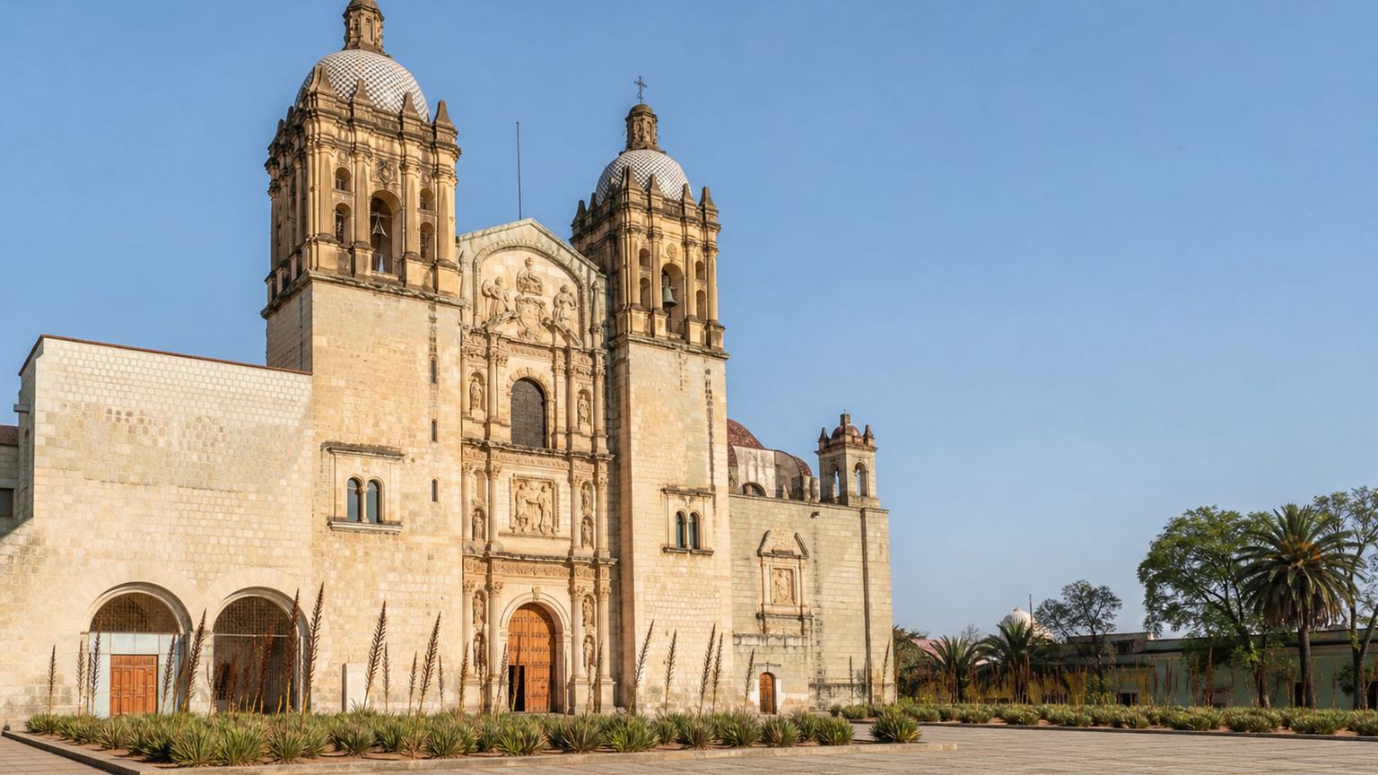 Oaxaca travel guide: How to experience the city without rushing 22 Santo Domingo de Guzmán Church and ex-convent