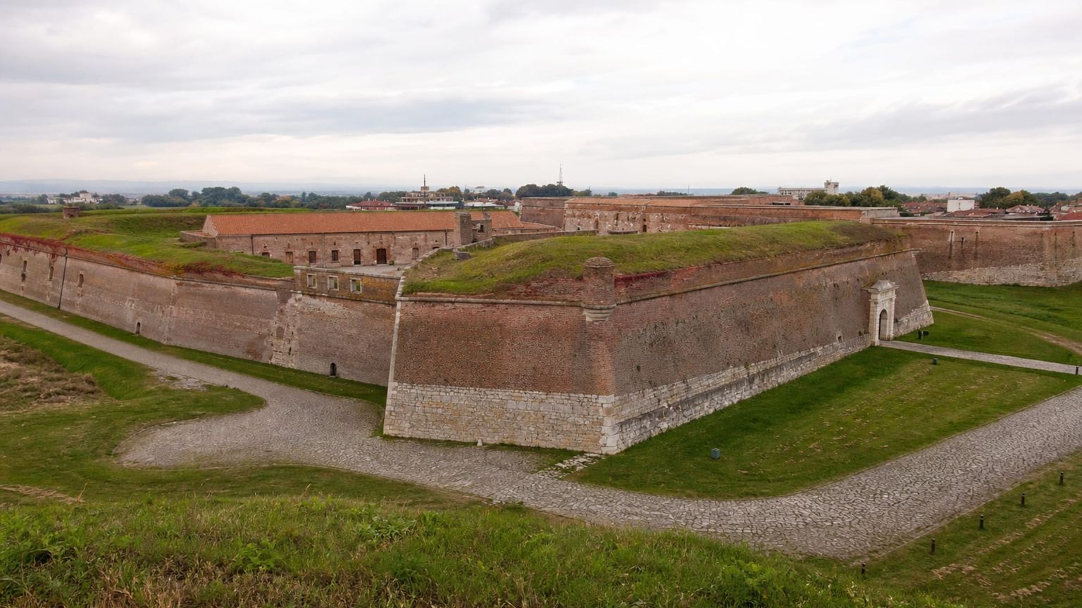 Oradea travel guide: How to experience the city without rushing 29 Day 3: Fortress and Riverfront