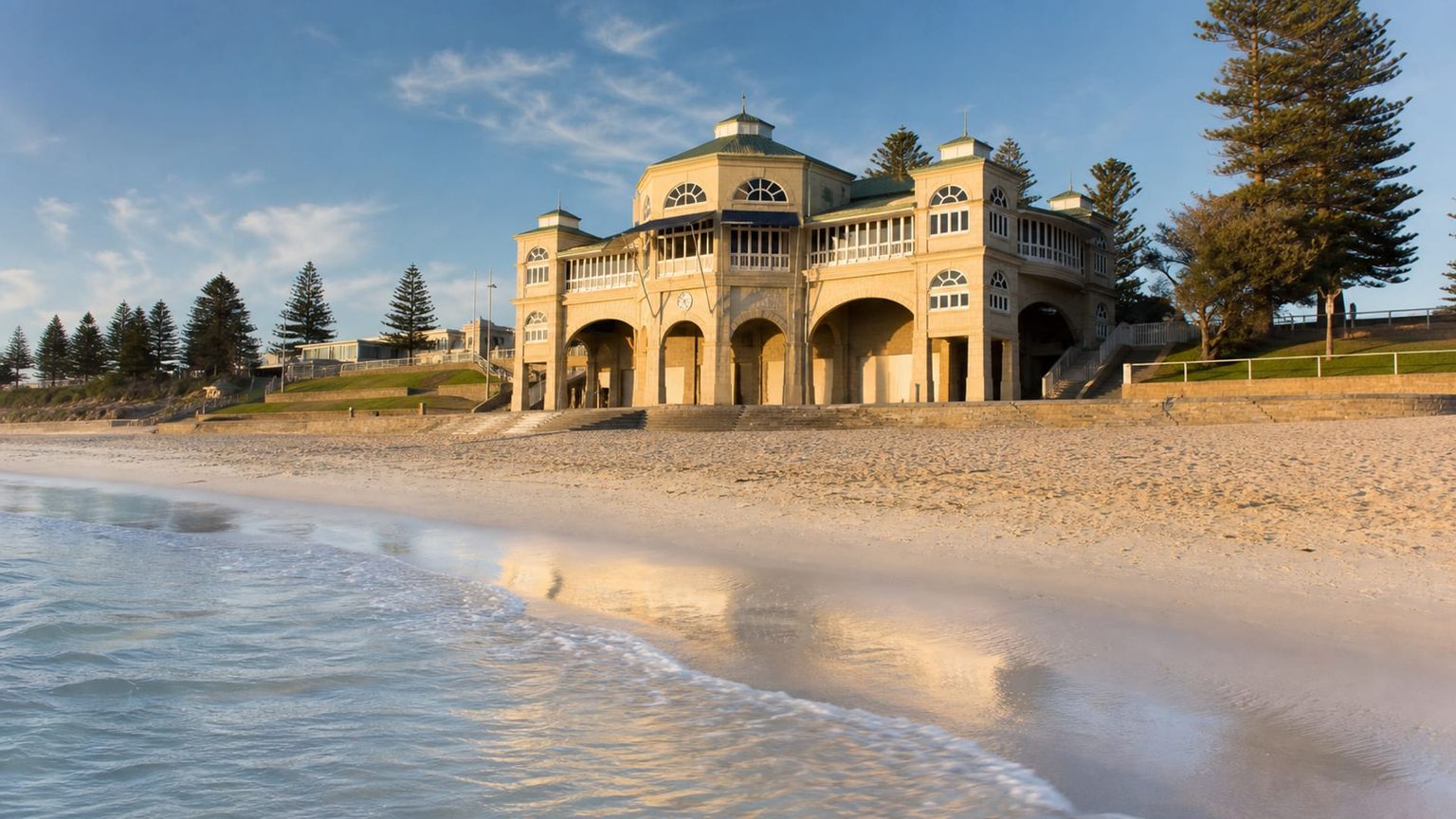 Perth travel guide: How to experience the city without rushing 23 Cottesloe Beach