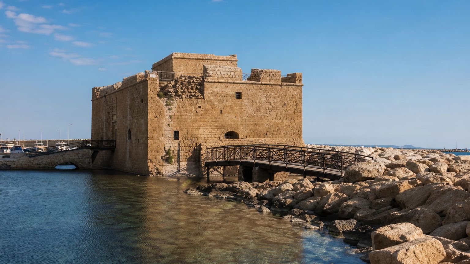 Paphos travel guide: How to experience the city without rushing 3 Useful things to know