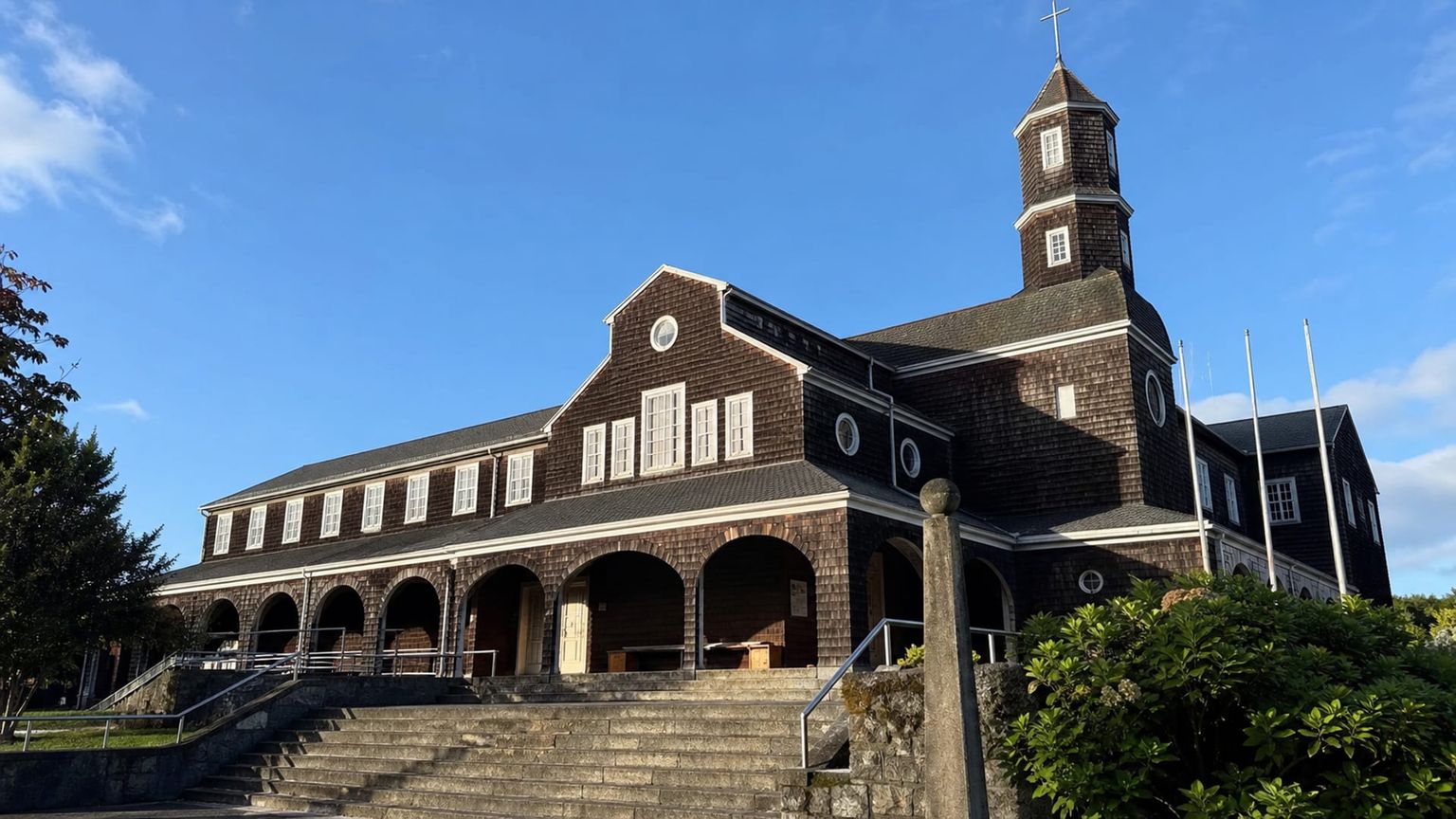 Puerto Montt travel guide: How to experience the city without rushing 21 Museo Histórico Juan Pablo II