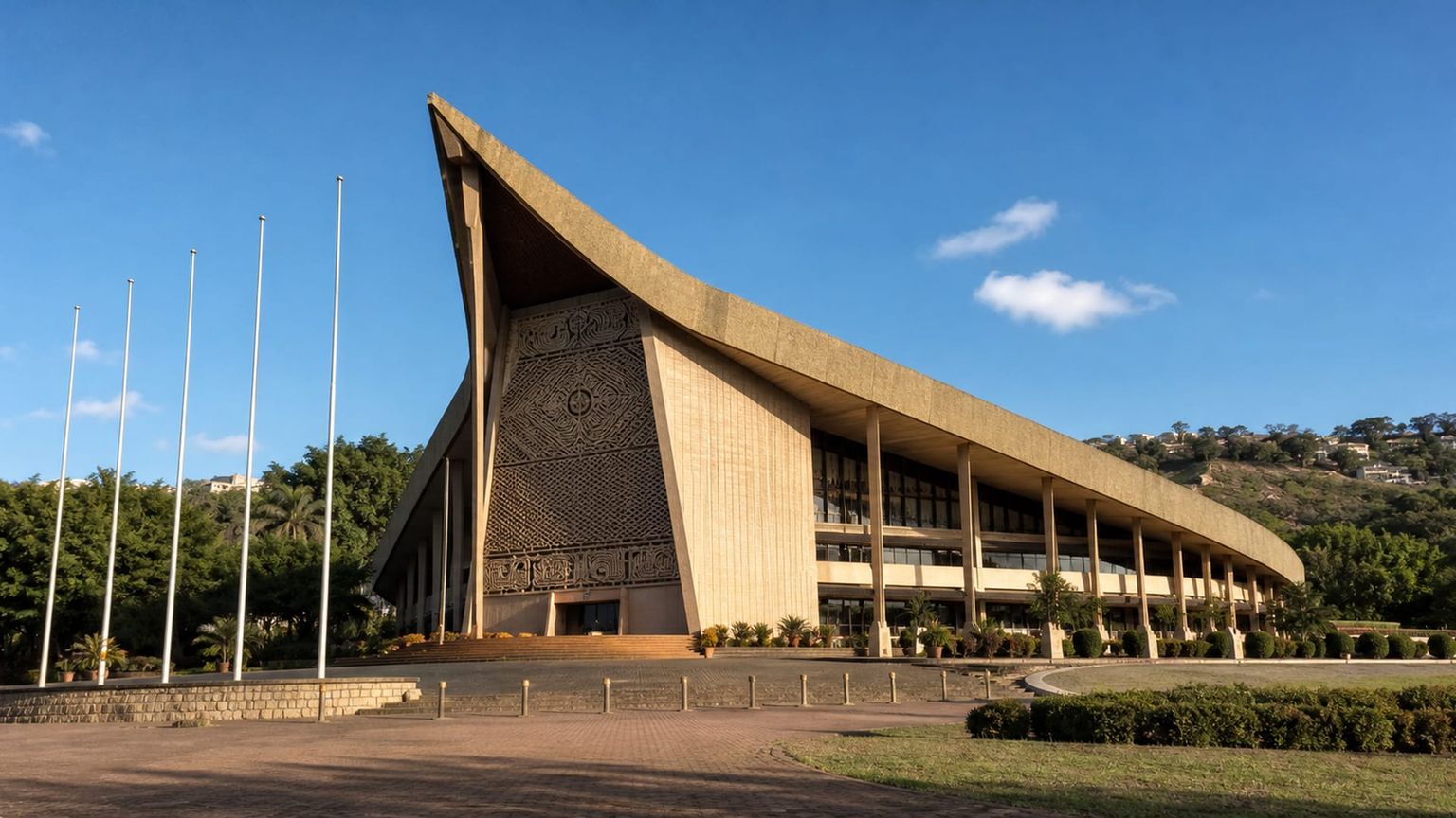 Port Moresby travel guide: How to experience the city without rushing 20 National Parliament House