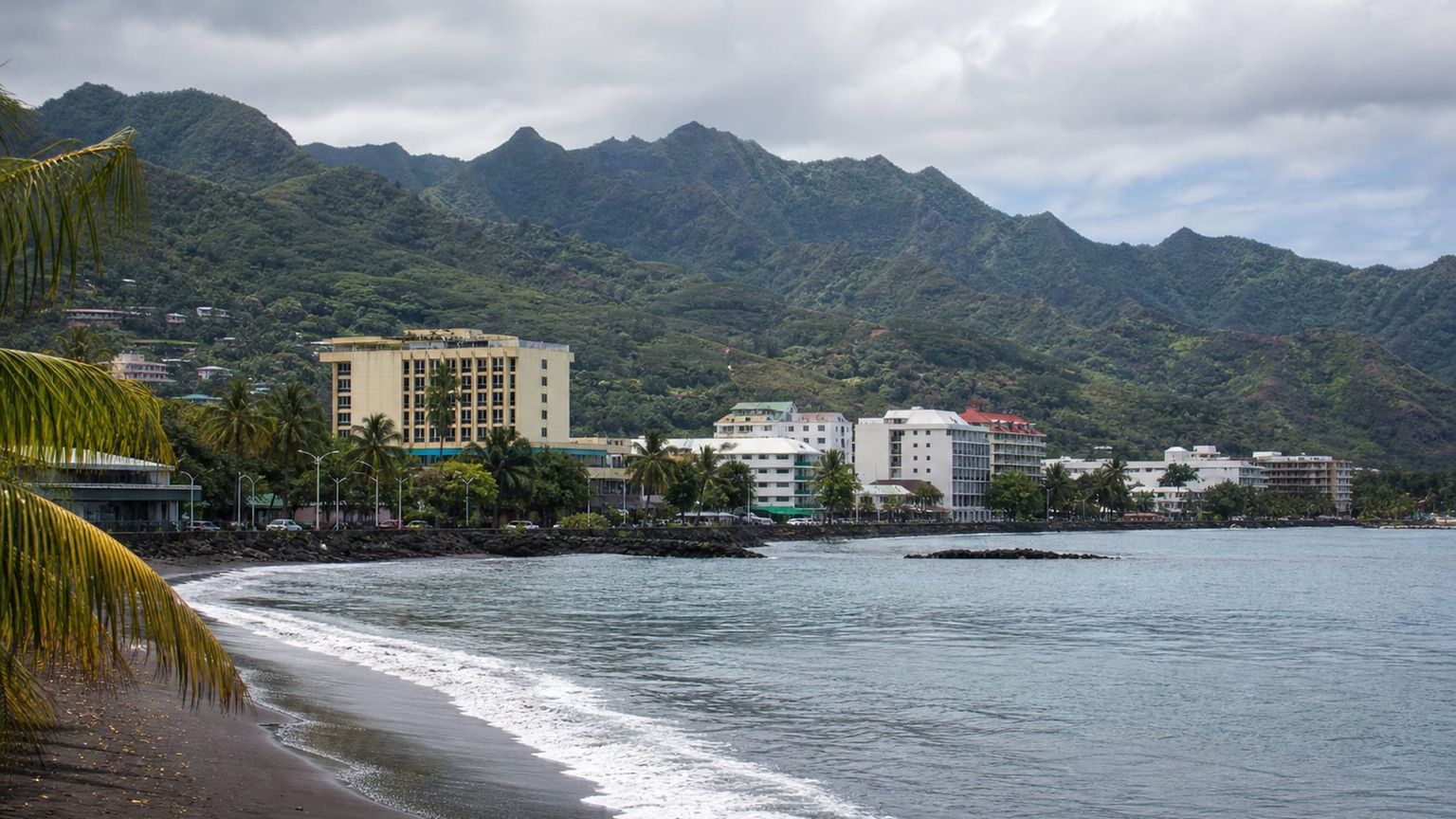 Tahiti travel guide: How to experience the city without rushing 25 Traditional food