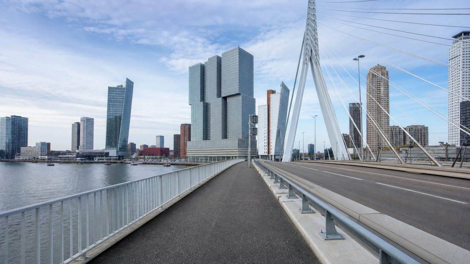 Rotterdam travel guide: How to experience the city without rushing 32 Business-class flights from the US to Rotterdam