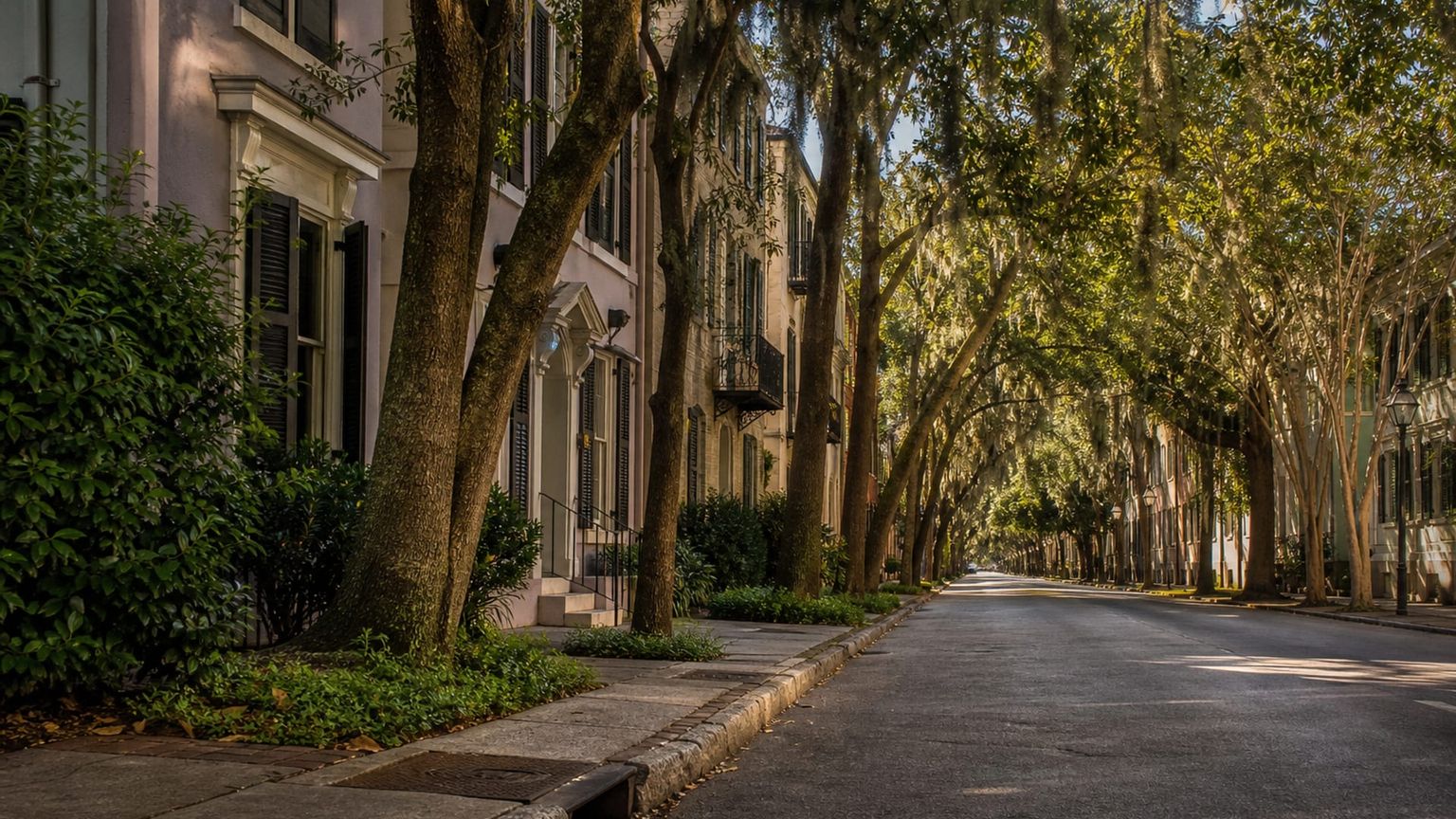 Savannah travel guide: How to experience the city without rushing 14 Historic District