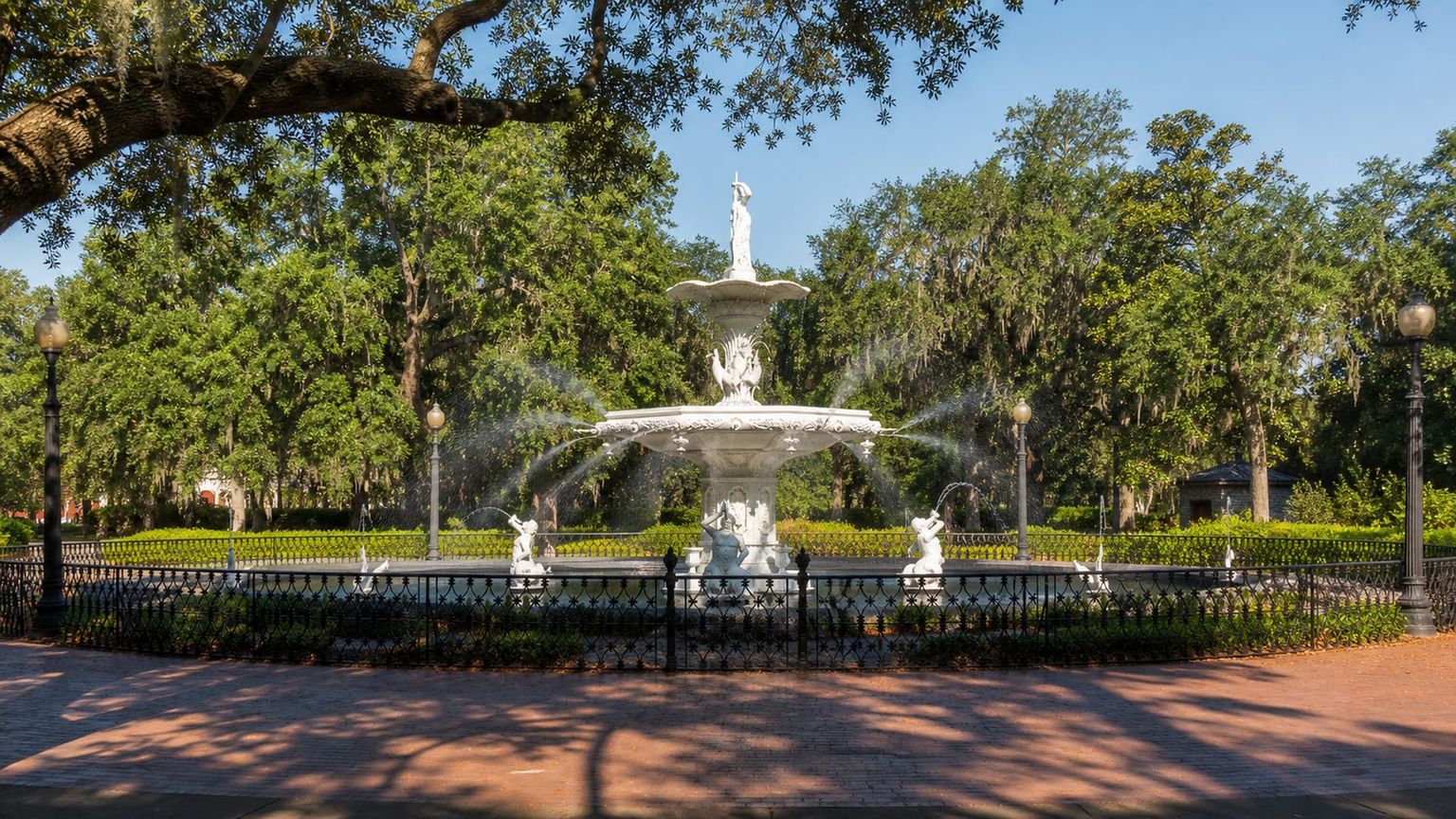 Savannah travel guide: How to experience the city without rushing 21 Forsyth Park