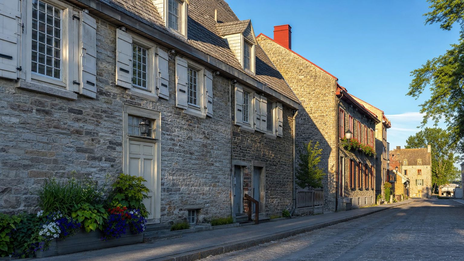 Quartier du Roi travel guide: How to experience the city without rushing 14 Quartier du Roi center