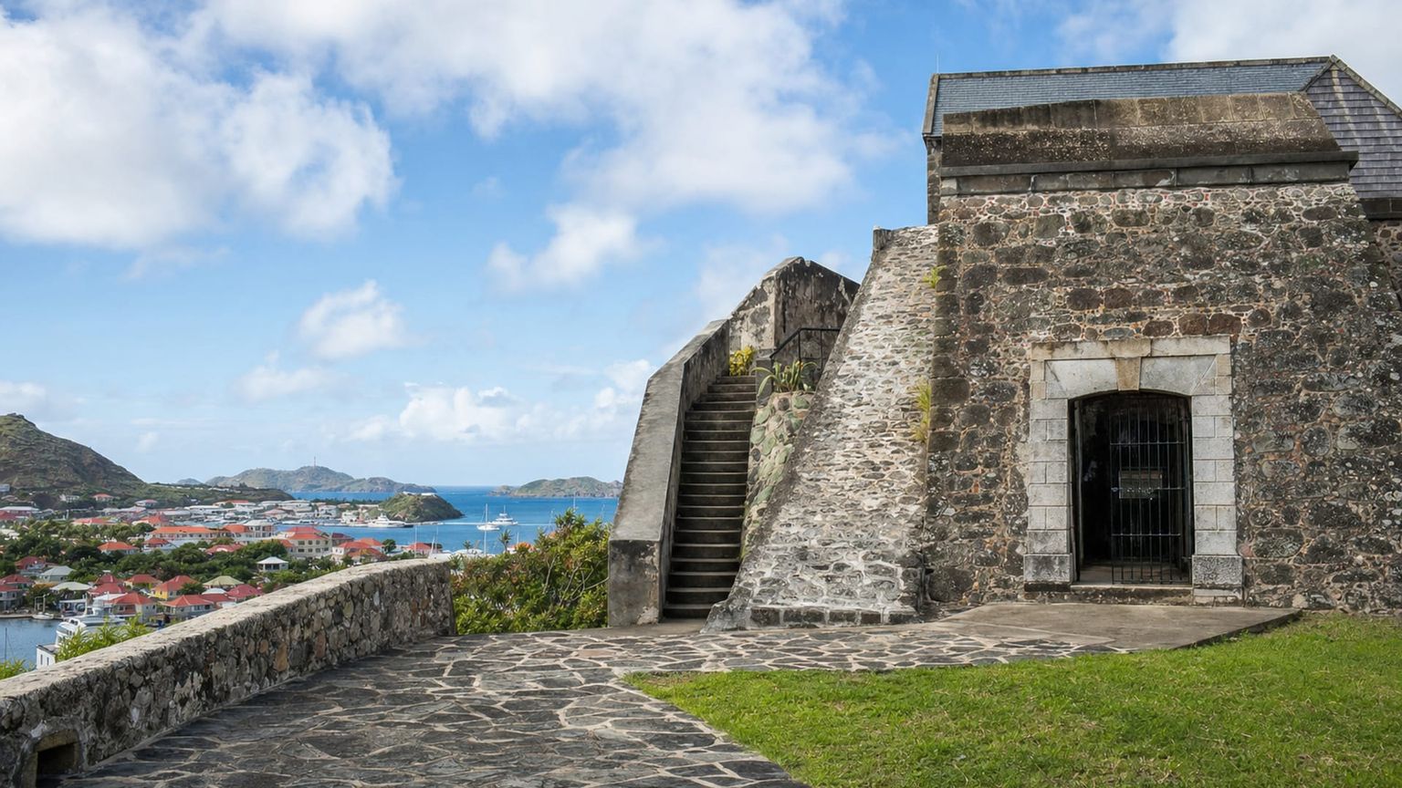 Quartier du Roi travel guide: How to experience the city without rushing 28 Day 2: Fort Karl and Shell Beach
