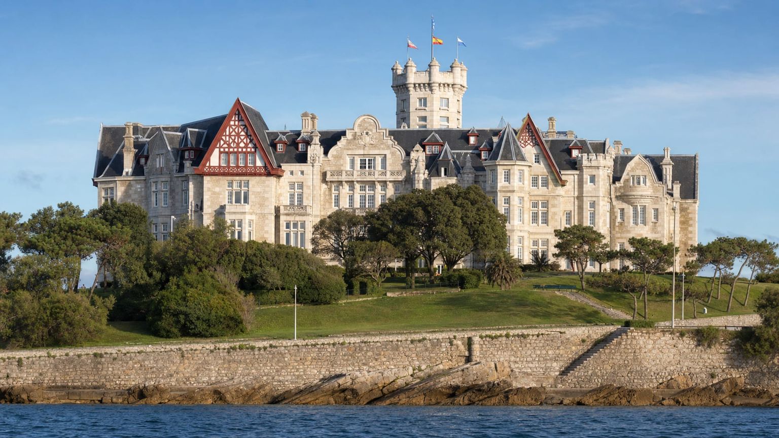 Santander travel guide: How to experience the city without rushing 20 Magdalena Palace