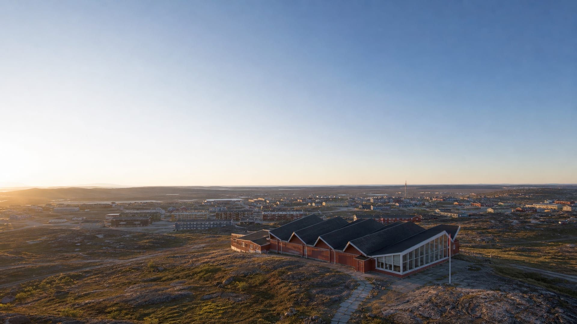 SFJ hero Kangerlussuaq travel guide: How to experience the city without rushing