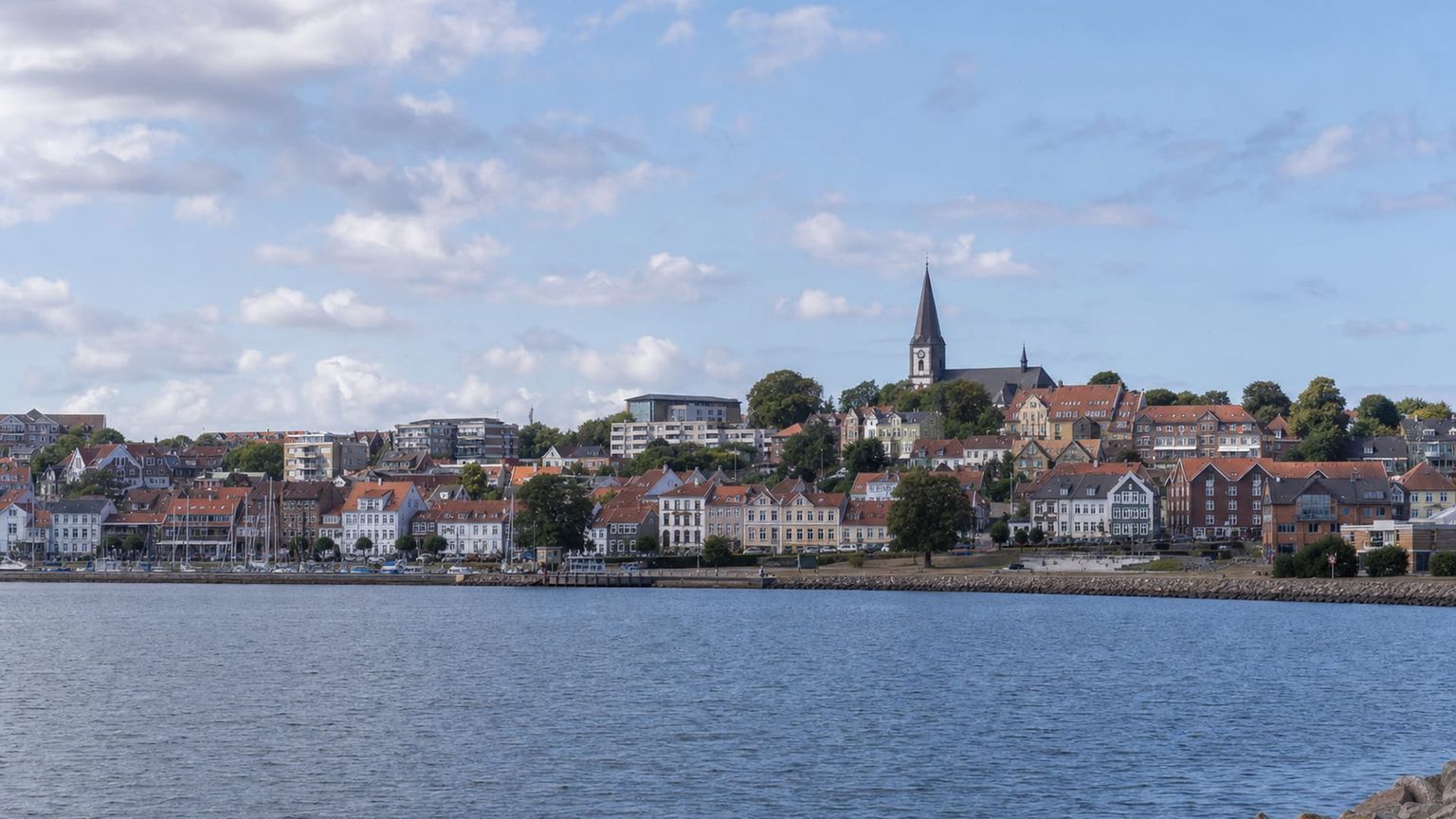 Sønderborg travel guide: How to experience the city without rushing 31 Business-class flights from the US to Sønderborg