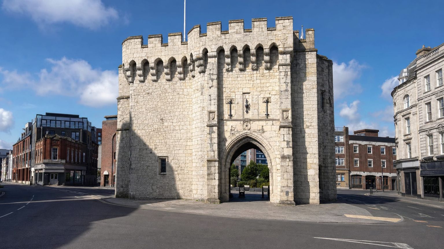 Southampton travel guide: How to experience the city without rushing 23 Bargate