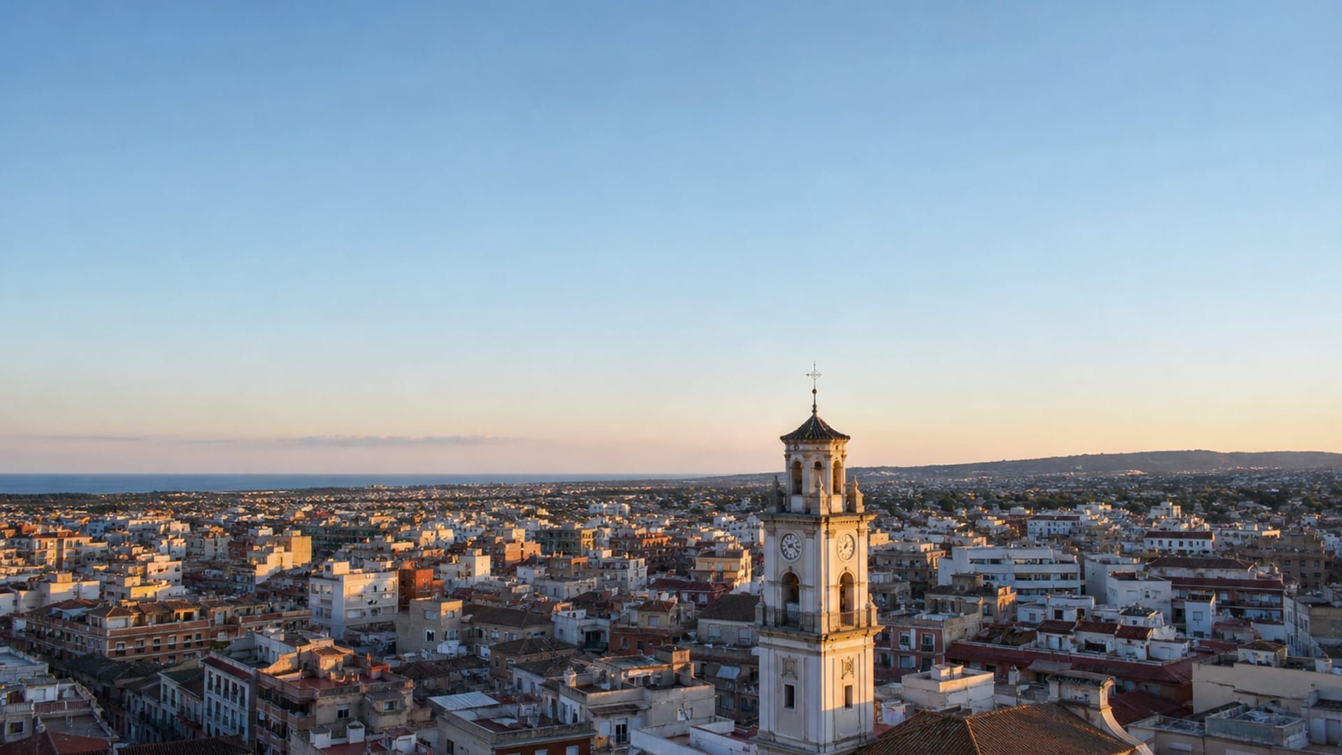 SRZ hero Santa Cruz travel guide: How to experience the city without rushing