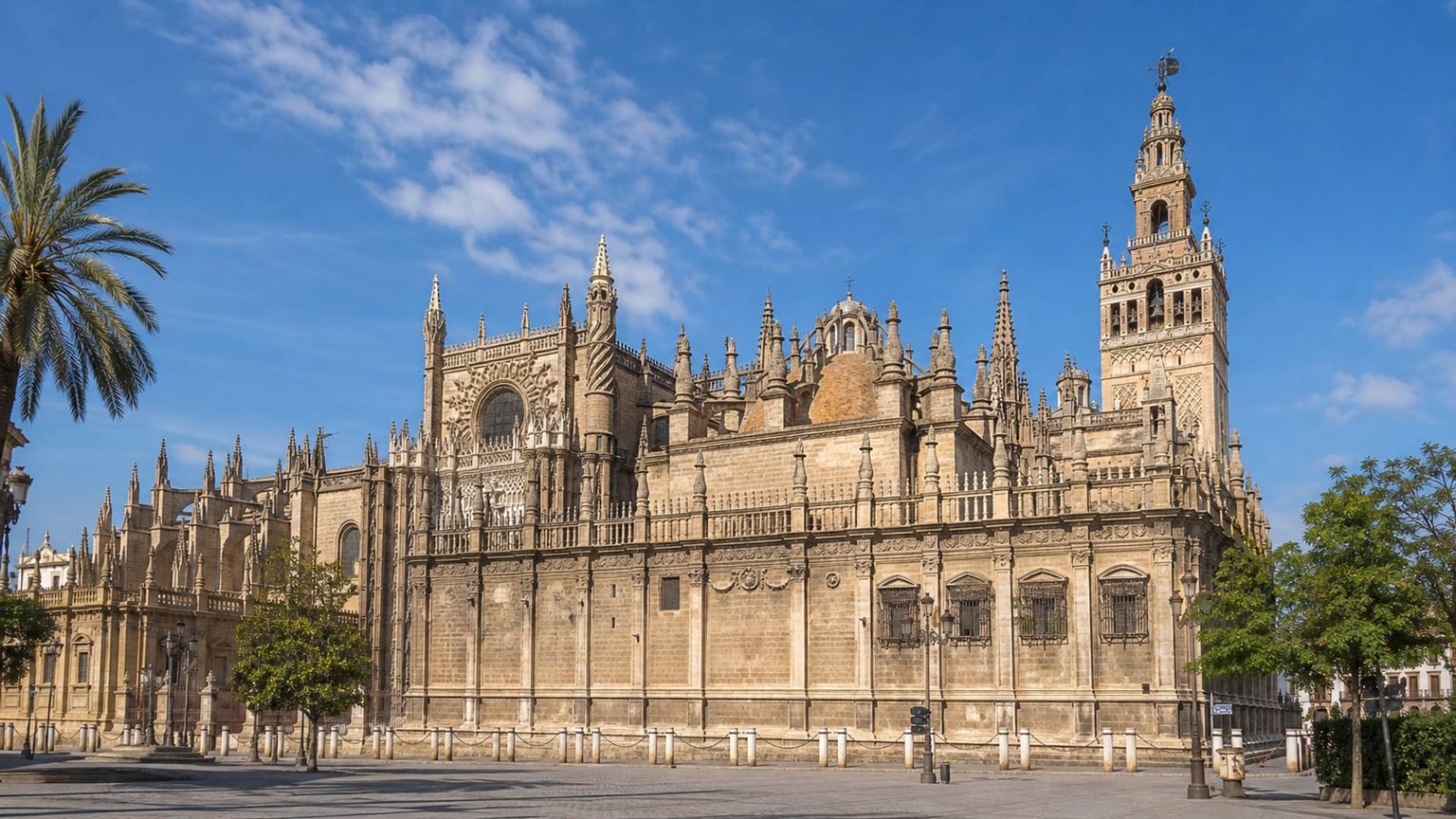 Sevilla travel guide: How to experience the city without rushing 20 Seville Cathedral