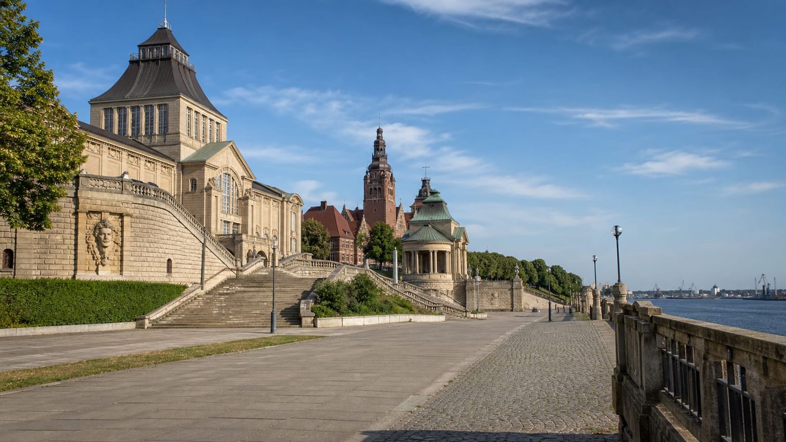Szczecin travel guide: How to experience the city without rushing 23 Waly Chrobrego Promenade