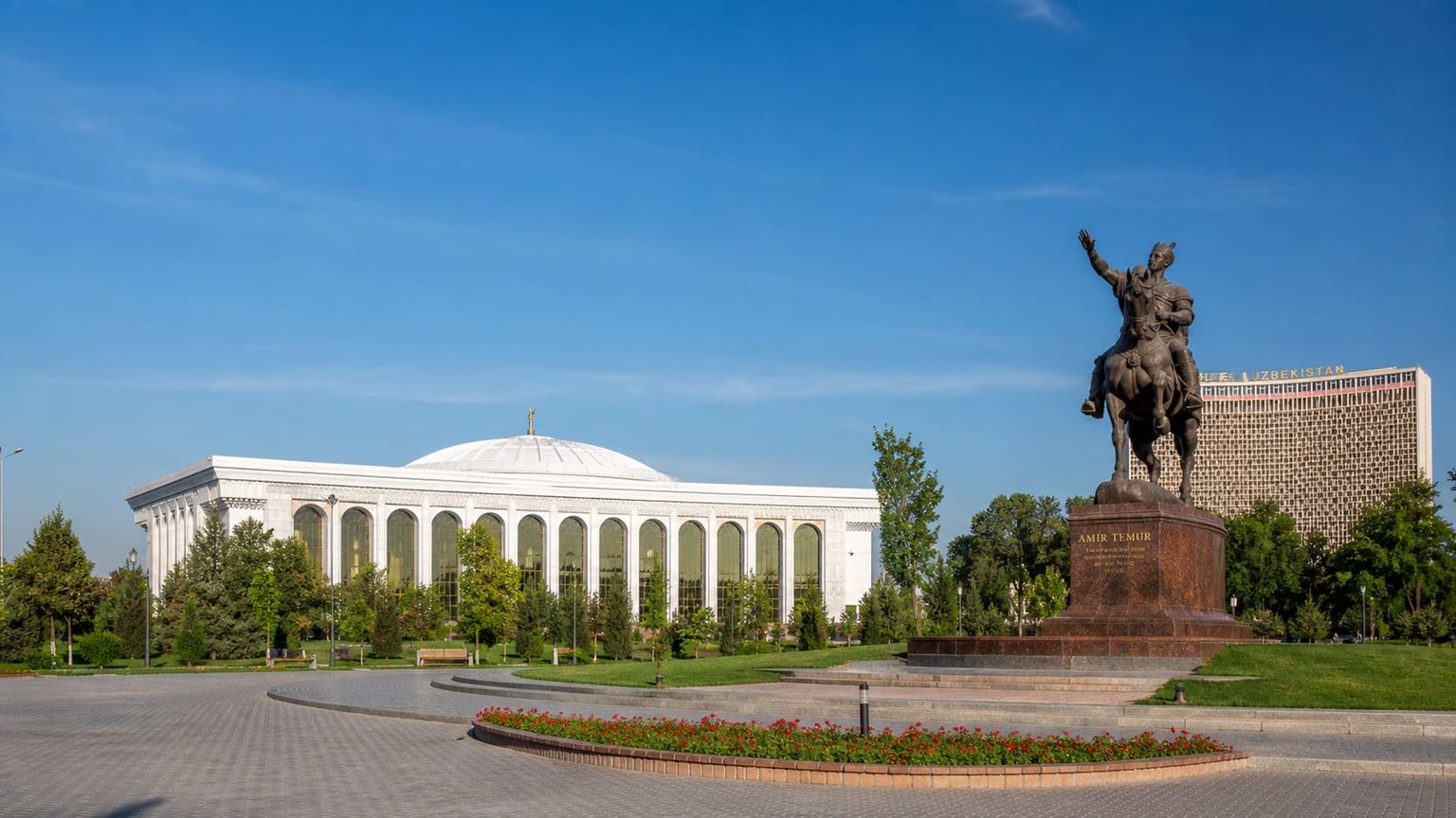 Tashkent travel guide: How to experience the city without rushing 22 Amir Timur Square and Museum