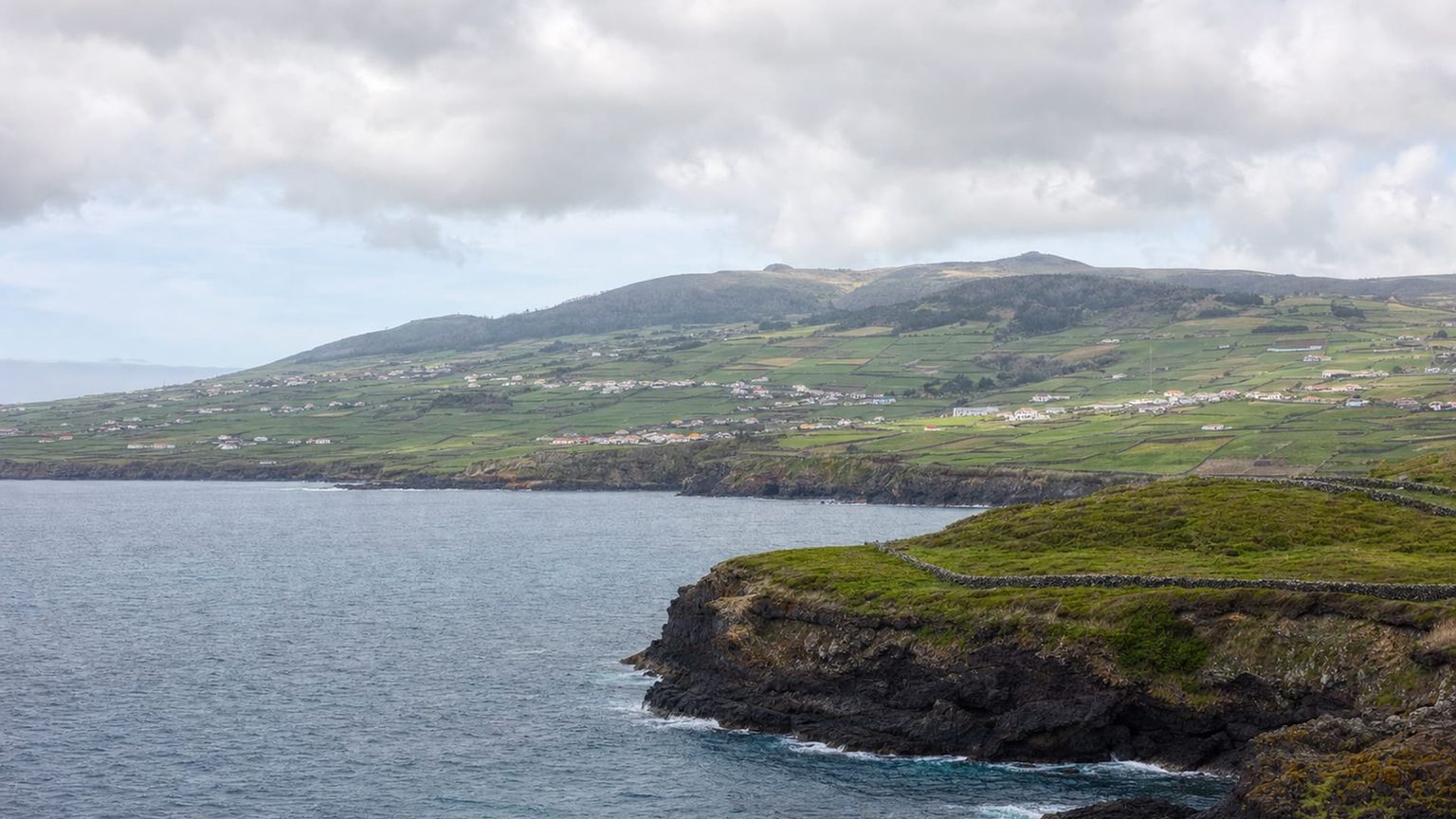 Terceira Island travel guide: How to experience the city without rushing 31 Business-class flights from the US to Terceira Island