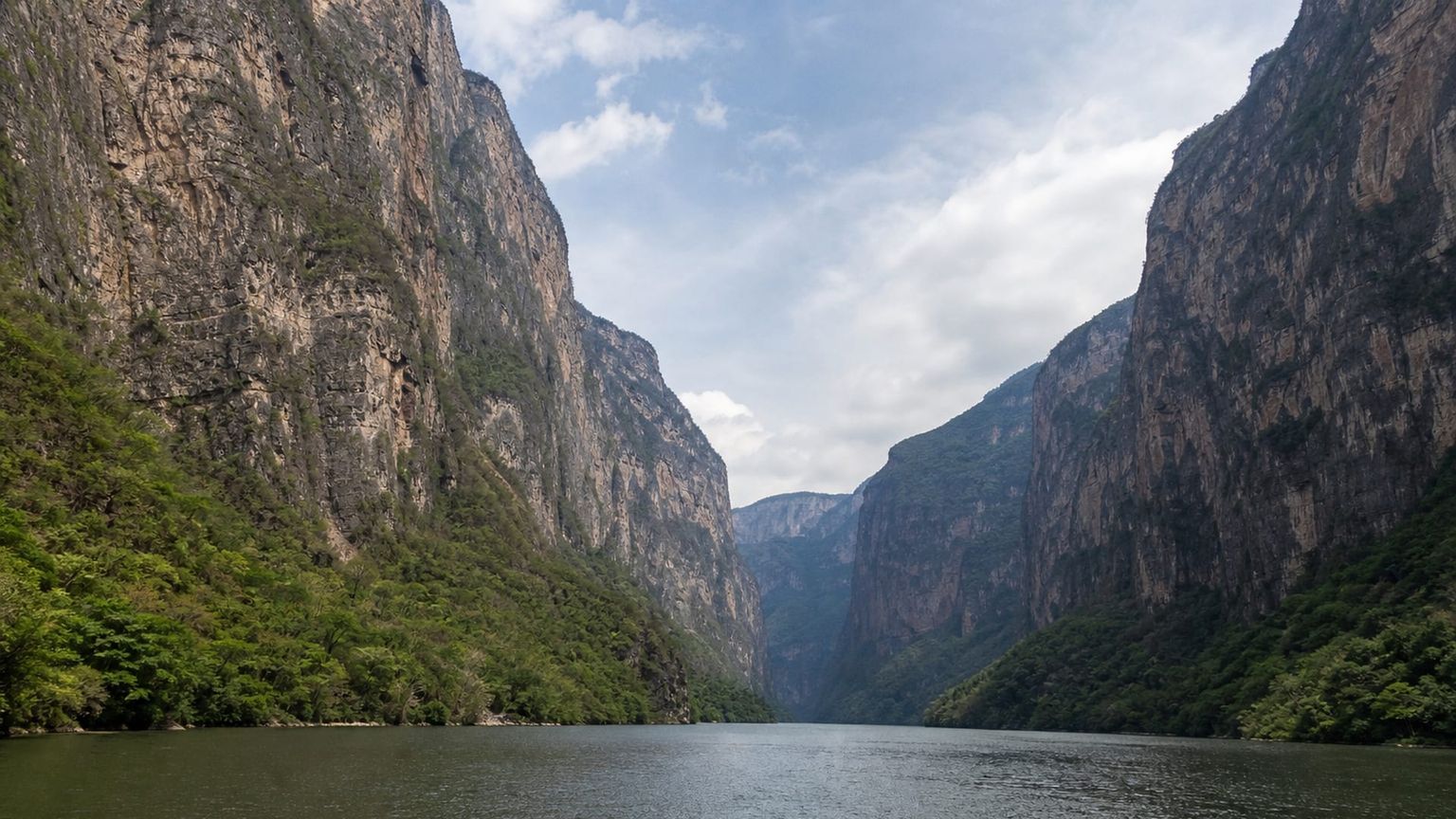 Tuxtla travel guide: How to experience the city without rushing 27 Day 2: Sumidero Canyon