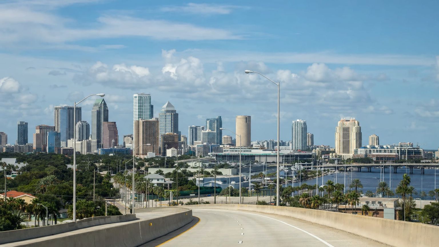 Tampa travel guide: How to experience the city without rushing 32 Business-class flights from the US to Tampa