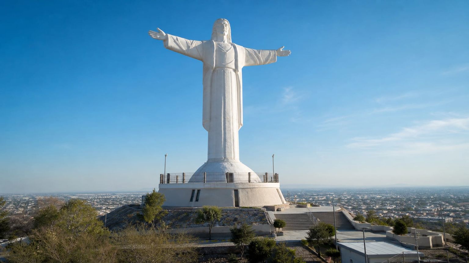 Torreon travel guide: How to experience the city without rushing 18 Cristo de las Noas