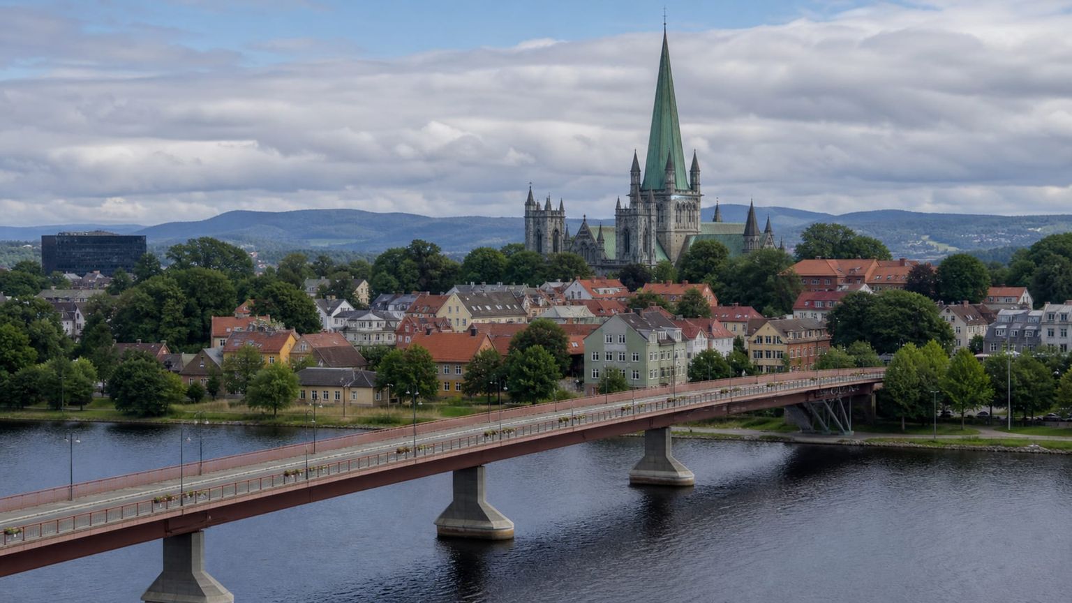 Trondheim travel guide: How to experience the city without rushing 31 Business-class flights from the US to Trondheim