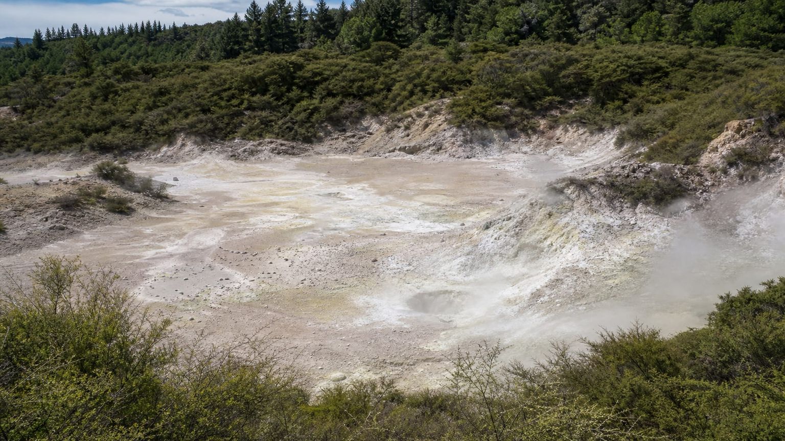 Taupo travel guide: How to experience the city without rushing 27 Day 2: Geothermal North