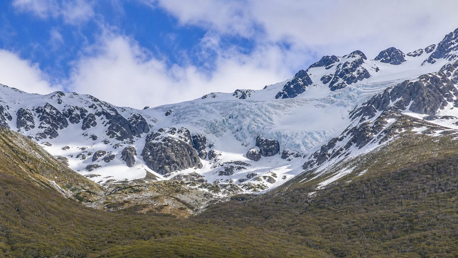 Ushuaia travel guide: How to experience the city without rushing 30 Day 4: Glaciar Martial Views