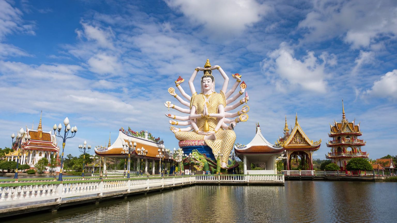 Ko Samui travel guide: How to experience the city without rushing 28 Day 2: Northeast temples